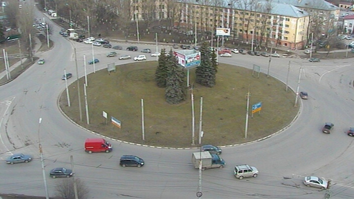 Онлайн веб-камера на площади Строителей